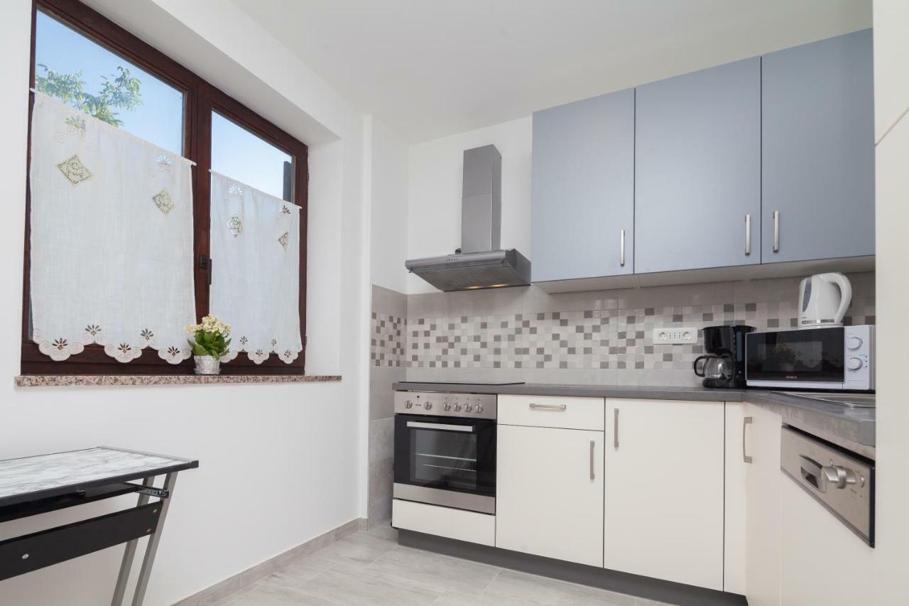New Brend App Matija Apartment Pinezici  Exterior photo
